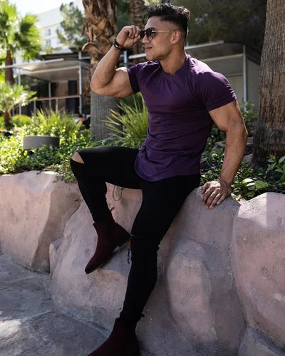 Da Uomo T-Shirt Essential Athletic Fit con Orlo Allungato