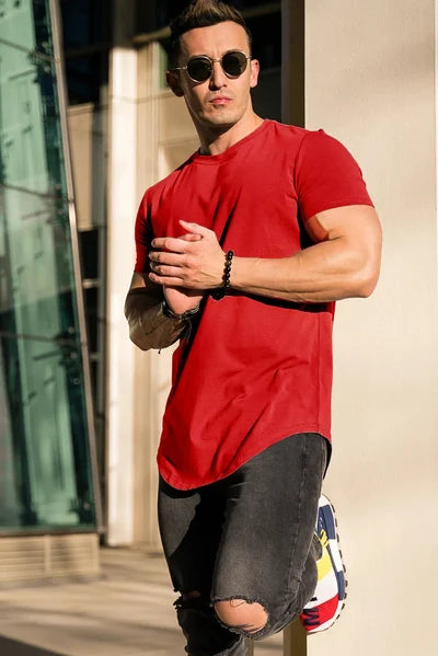 Da Uomo T-Shirt Essential Athletic Fit con Orlo Allungato