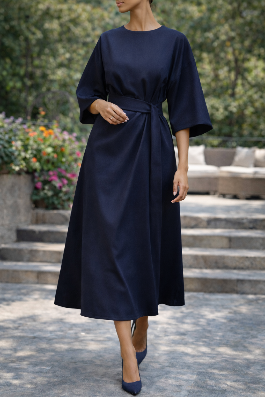 Da Donna Abito Midi con Cintura e Maniche Ampie Elegante
