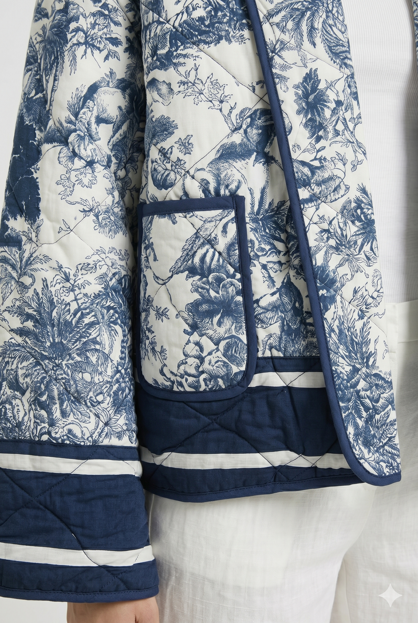 Women's Lightweight Structured Quilted Floral Jacket, Elegant
