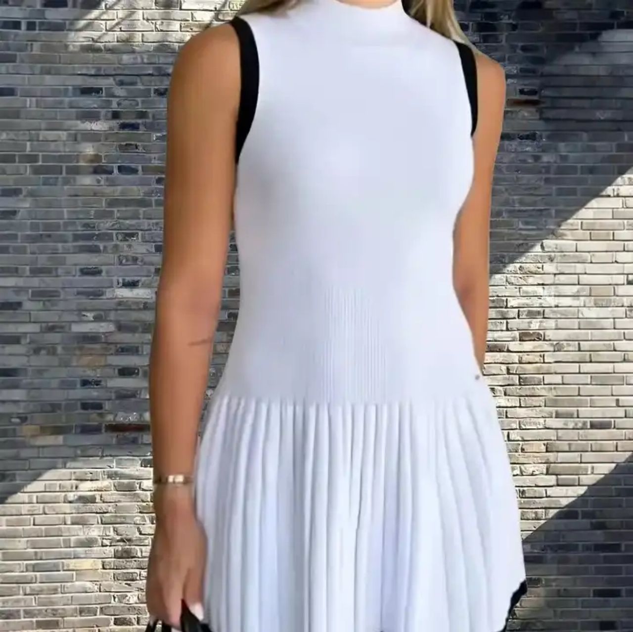 Da Donna Abito Mini in Maglia Senza Maniche Eleganza Contemporanea