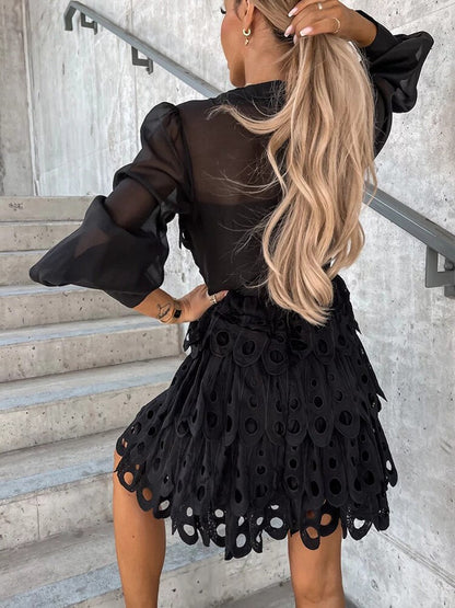 Da Donna Abito Mini Traforato Maniche Velate Eleganza Moderna